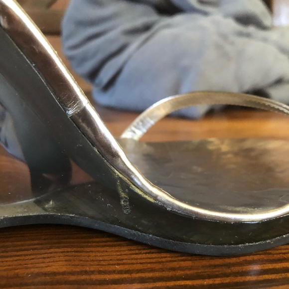 GUCCI 👡 Lucite Wedge Sandals - Picture 7 of 8